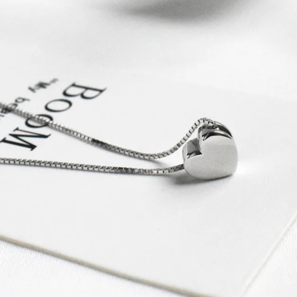 🤍Insta delicate heart shaped necklace - Picture 5 of 6